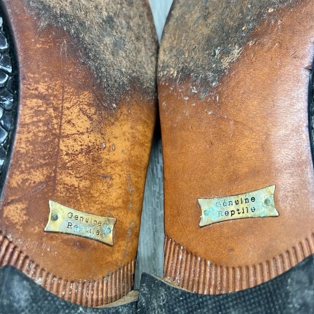 ENNESI TASSELED SLIP ON LOAFERS